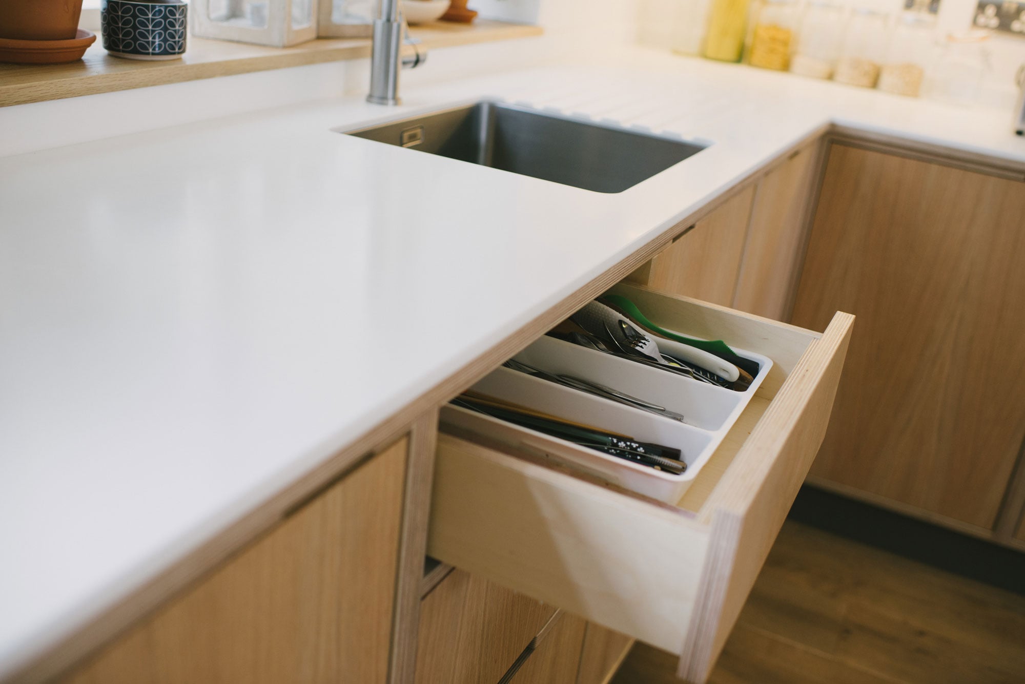 Cutlery drawer of Oak veneer kitchen