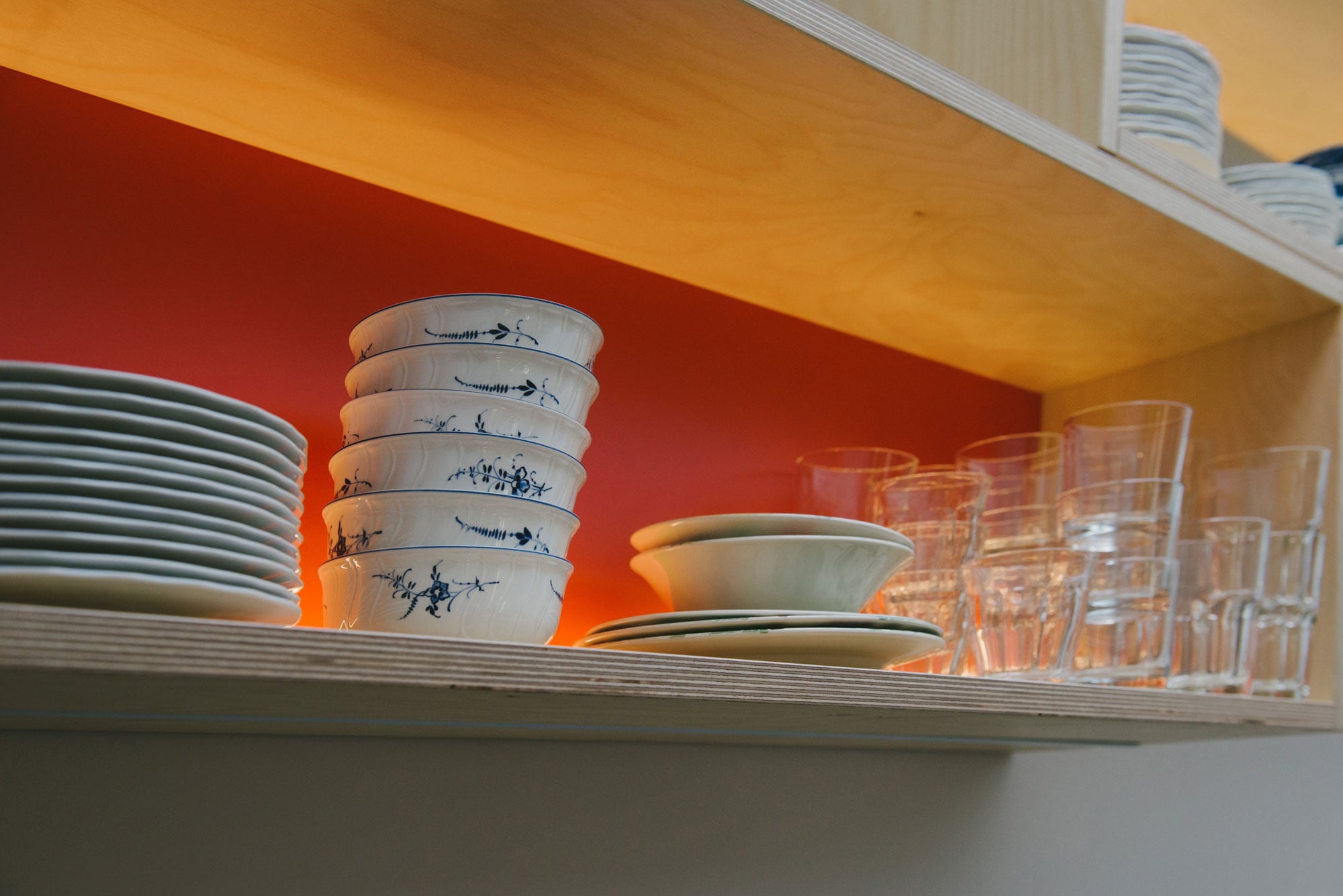Illuminated shelving