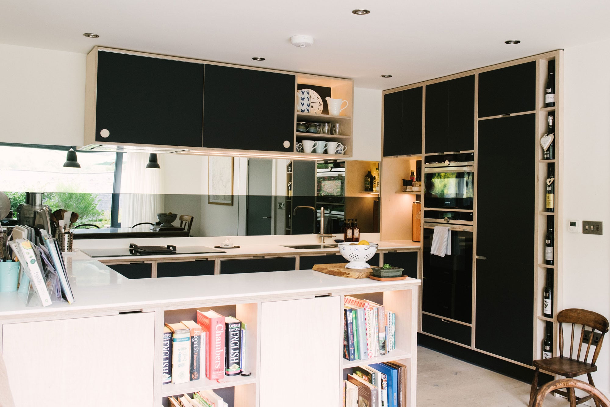 Kitchen with Mirror Splashback