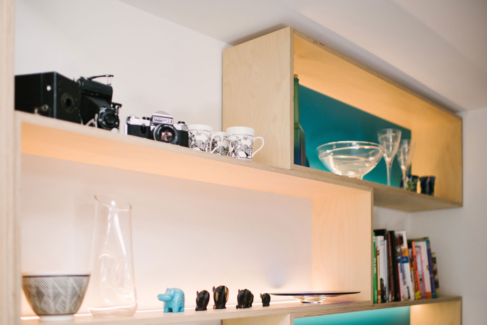 Modern Kitchen Shelving