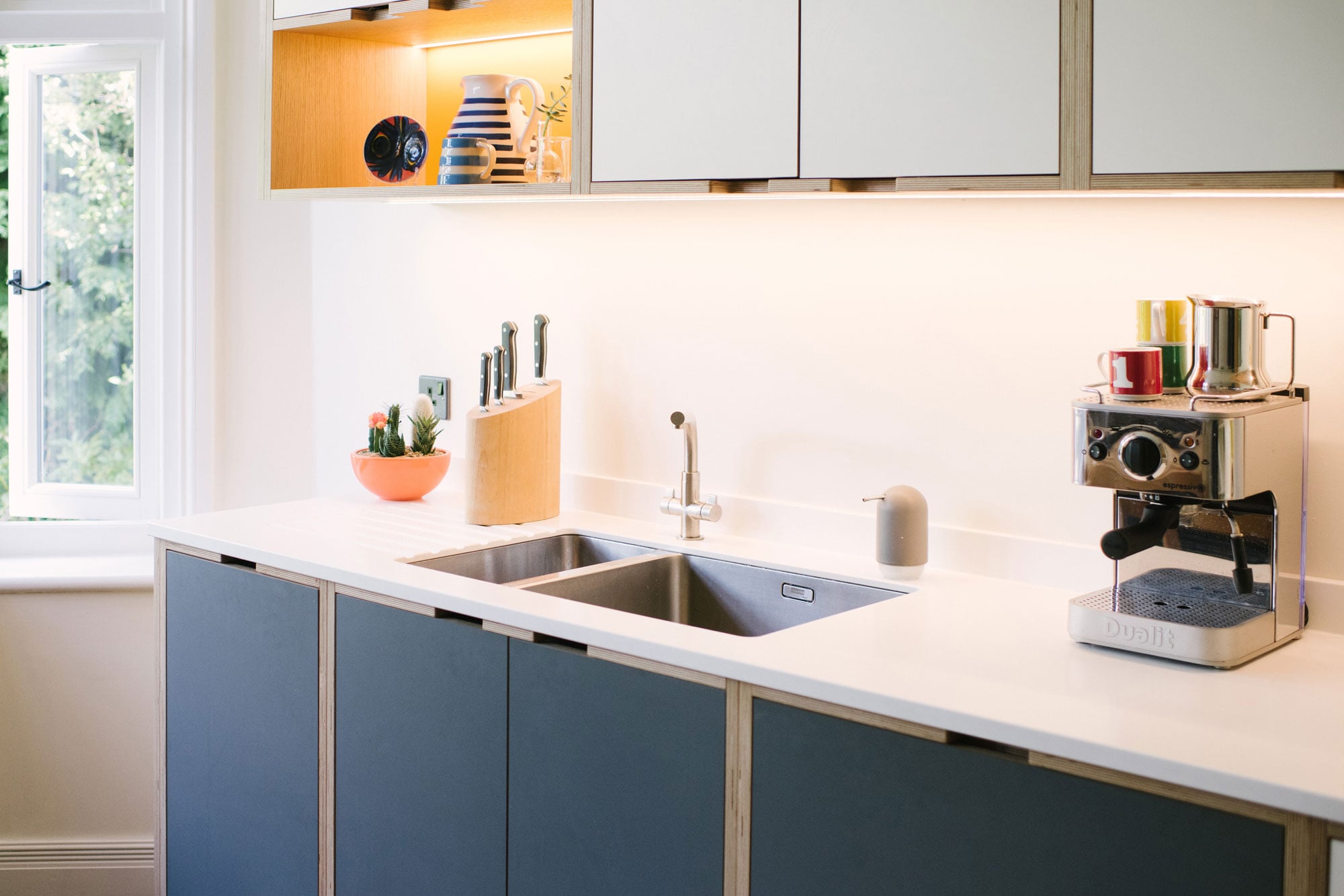 Mid-Century Modern Style kitchen