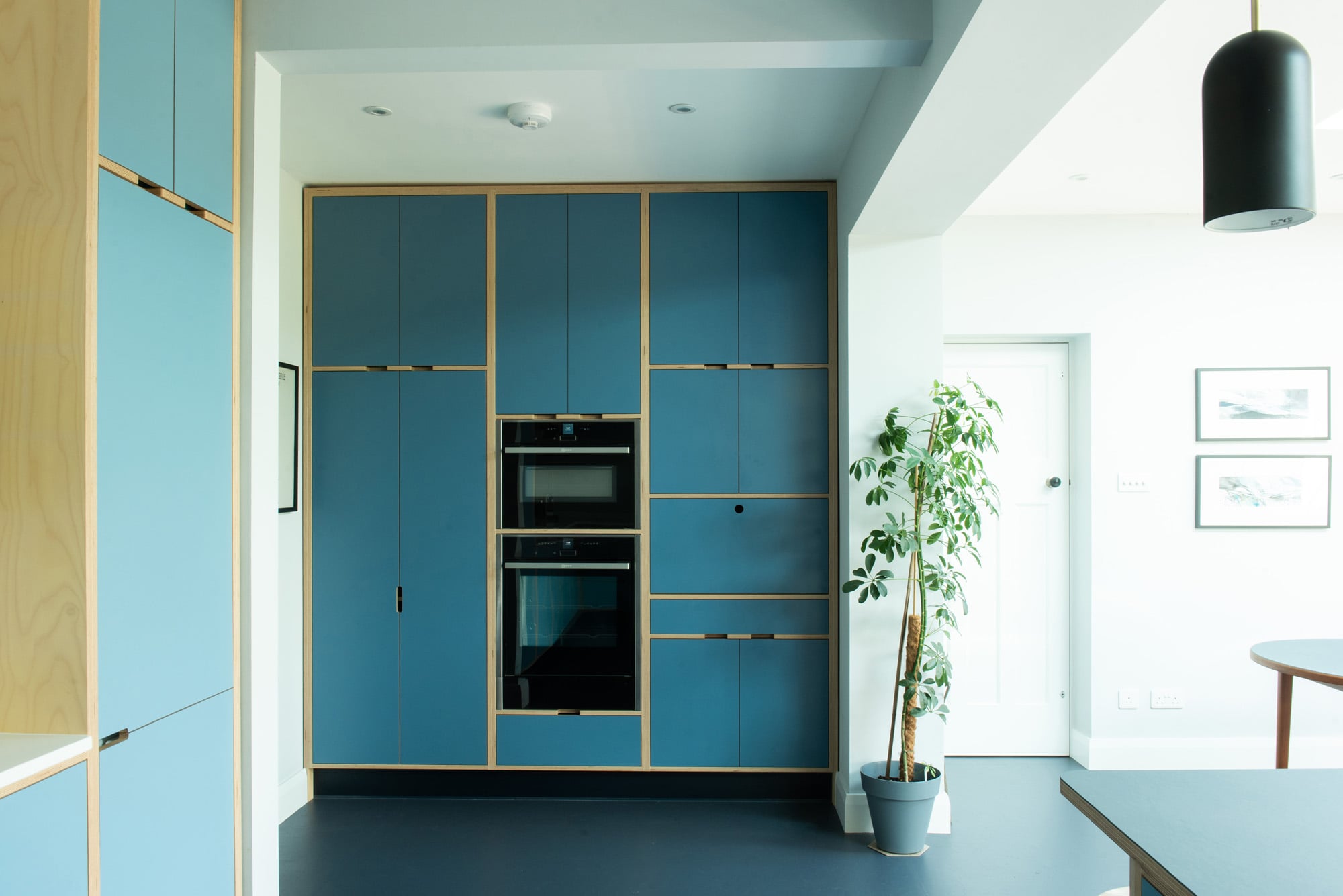 floor to ceiling tall kitchen cupboard units 