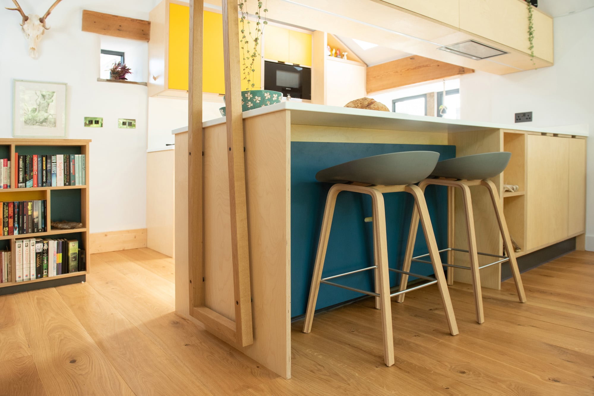 breakfast bar of plywood kitchen