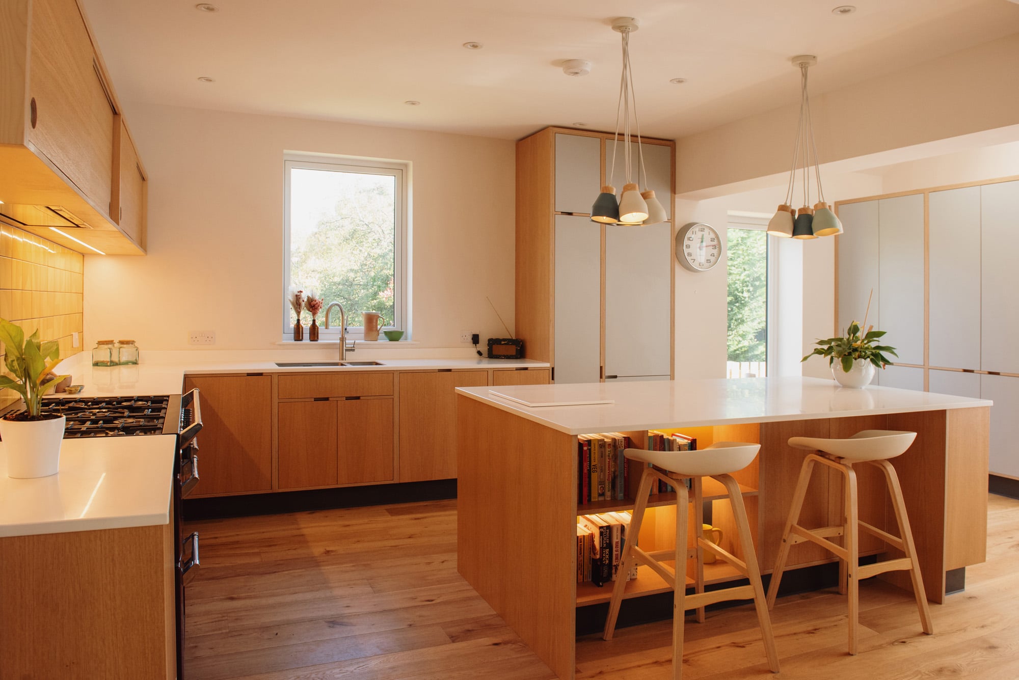 plywood kitchen with island in oak veneer and grey laminate