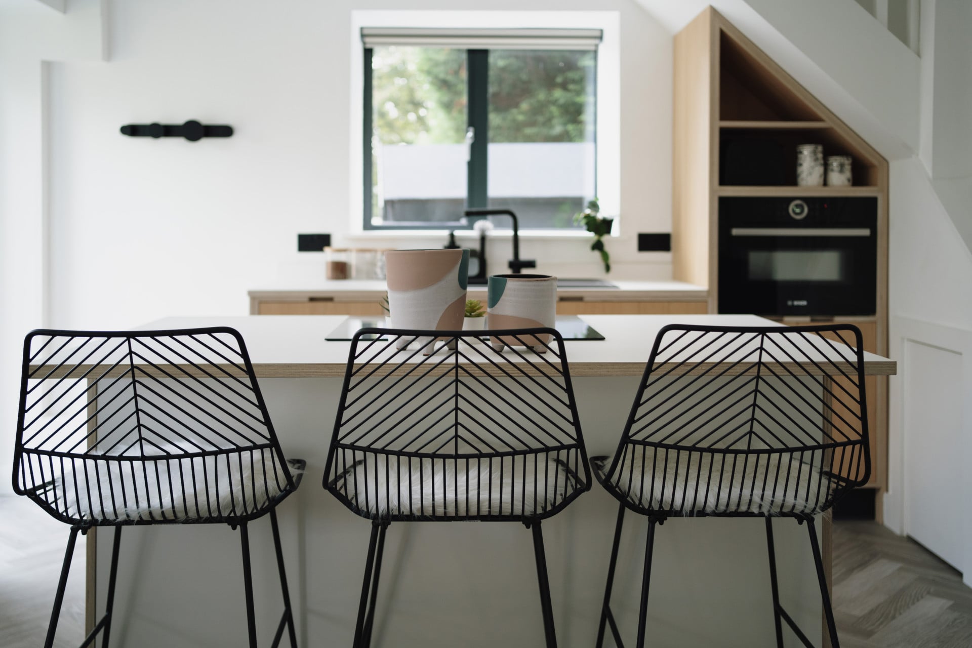 Modern Guest Kitchen 
