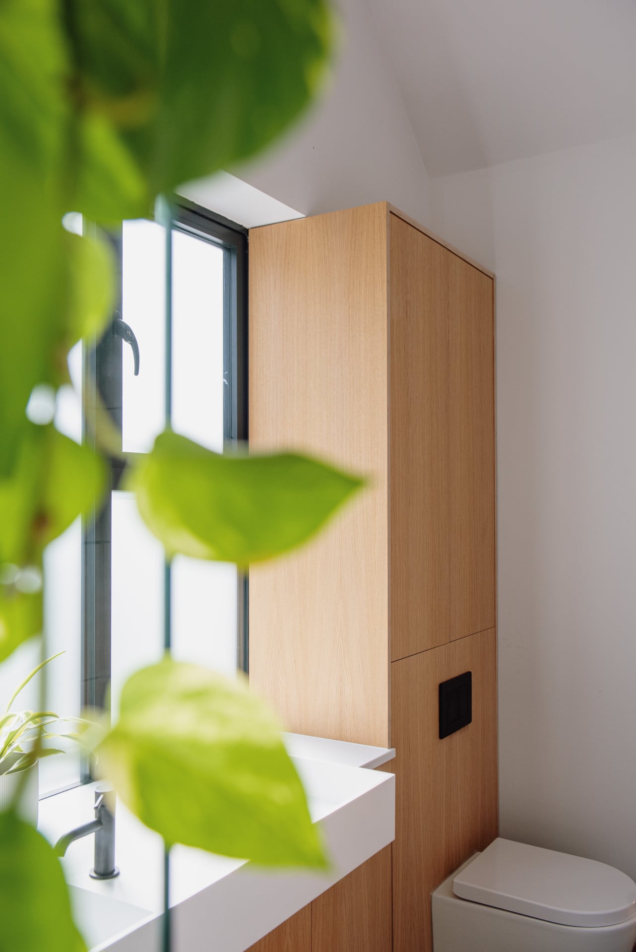 bespoke plywood bathroom furniture