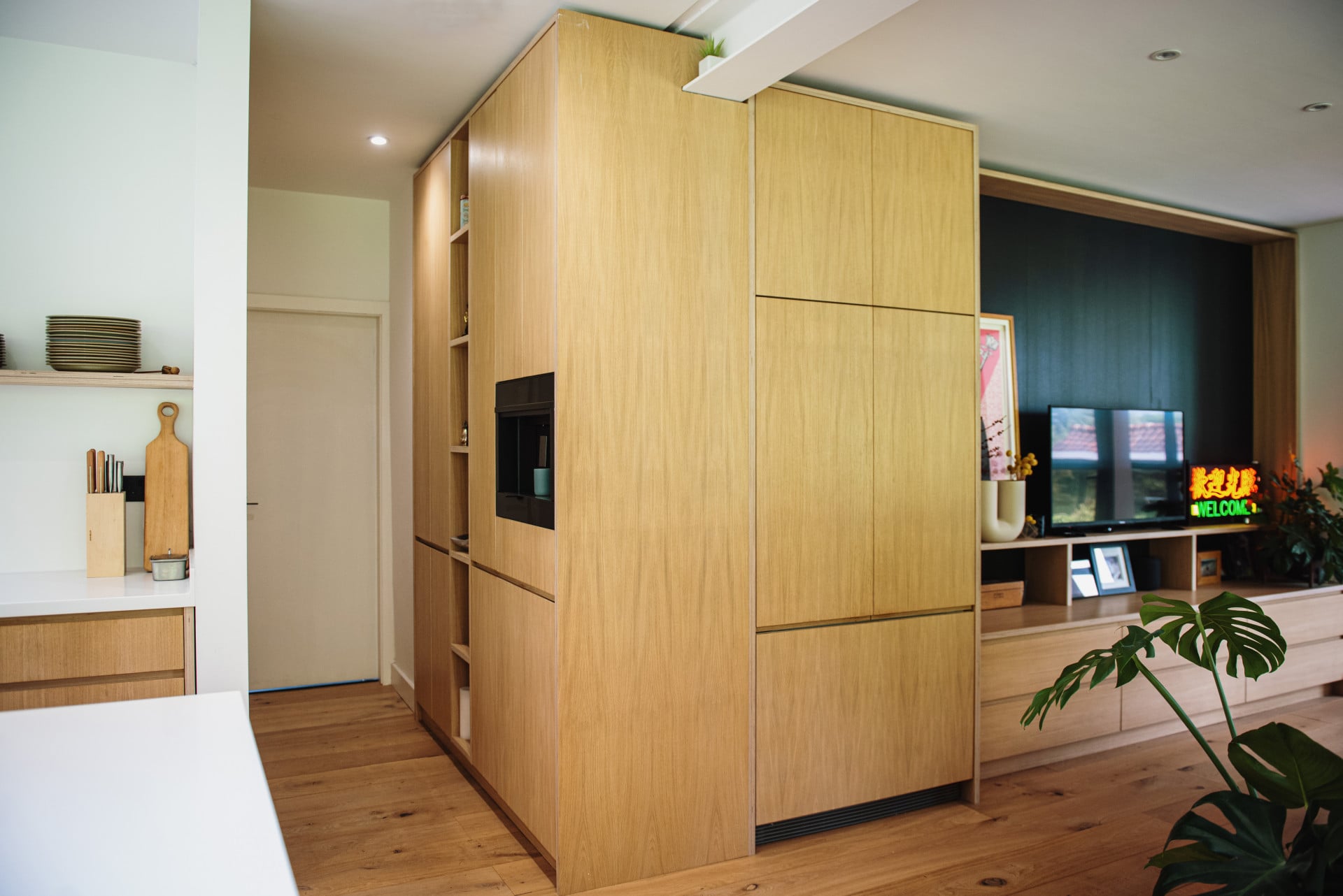 modern kitchen 